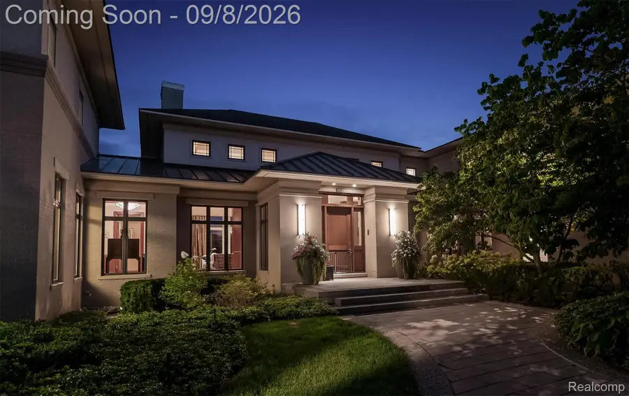 4969 Elmgate Drive, Orchard Lake Village, MI 48324 - #3