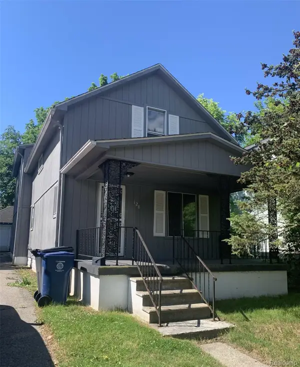 128 E Lakeview Avenue, Flint, MI 48503