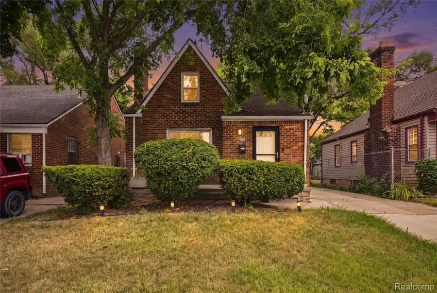 13526 Winthrop Street, Detroit, MI 48227 - #2