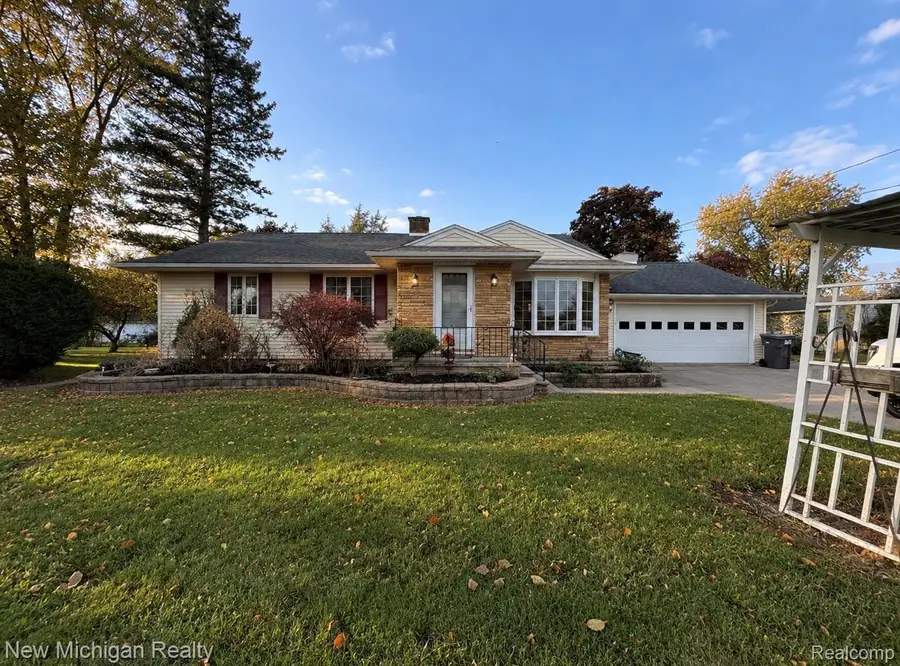 7524 Reid Road, Swartz Creek, MI 48473 - #2