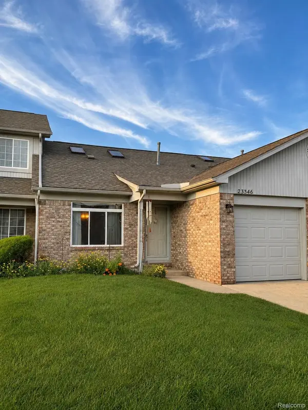 23346 Redman Court, Brownstown, MI 48183