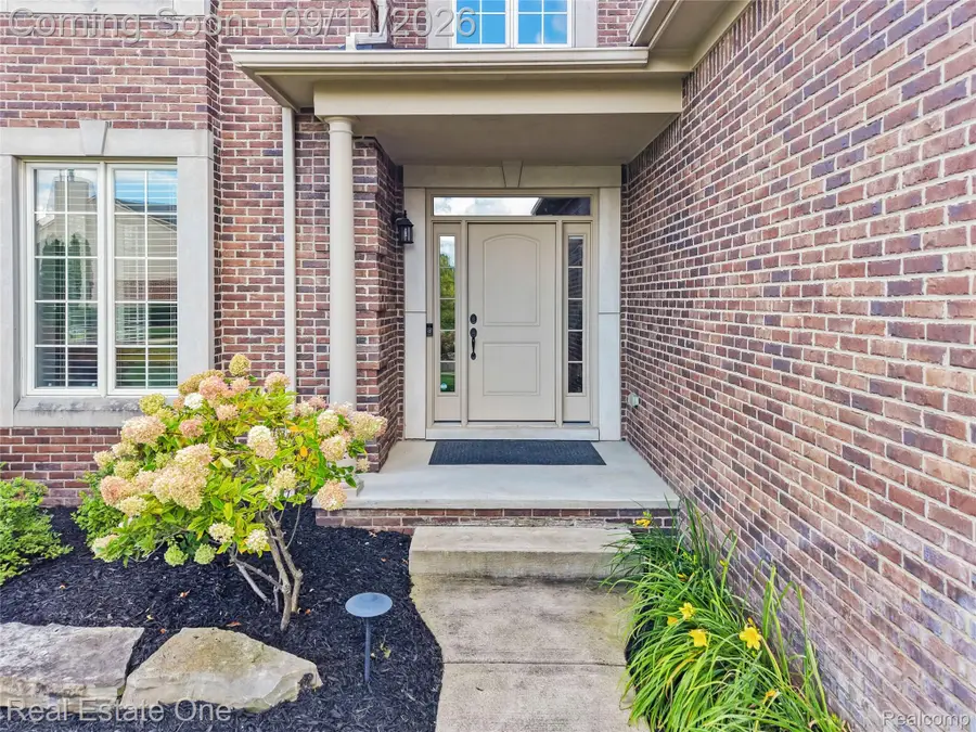 26690 Kentucky Court, South Lyon, MI 48178 - #3