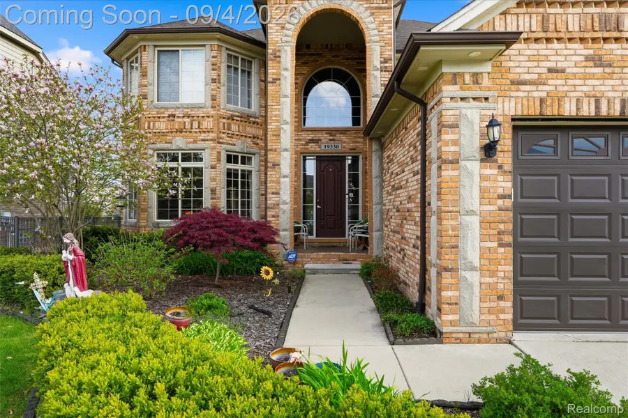 19330 Middle Branch Drive, Macomb, MI 48044 - #3
