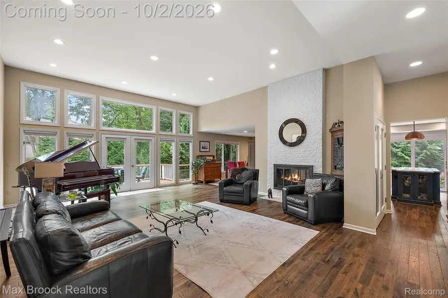 4335 Echo Road, Bloomfield, MI 48302 - #2