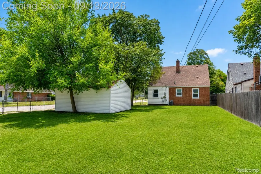 3851 Madison Street, Dearborn, MI 48124 - #2