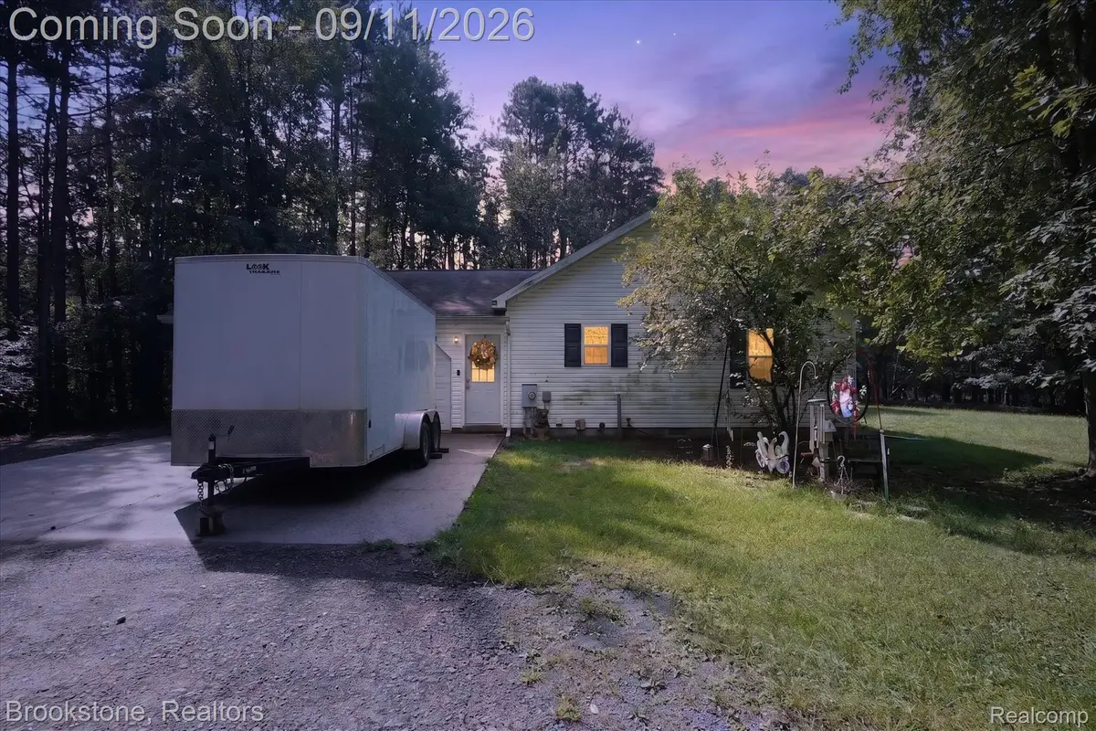 1812 S Steel Road, Merrill, MI 48637 - #1