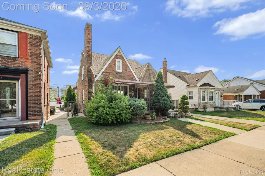 5950 Argyle Street, Dearborn, MI 48126 - #2