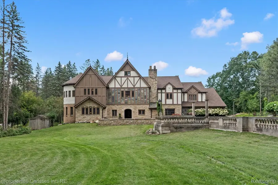 1540 Mill Race, Rochester Hills, MI 48306 - #3