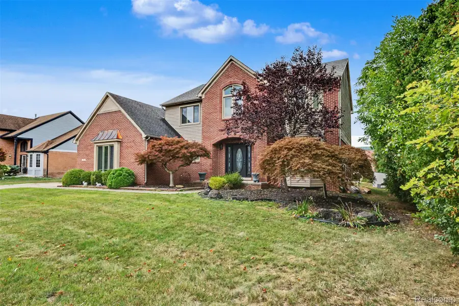 214 Robert Court, Canton, MI 48188 - #2
