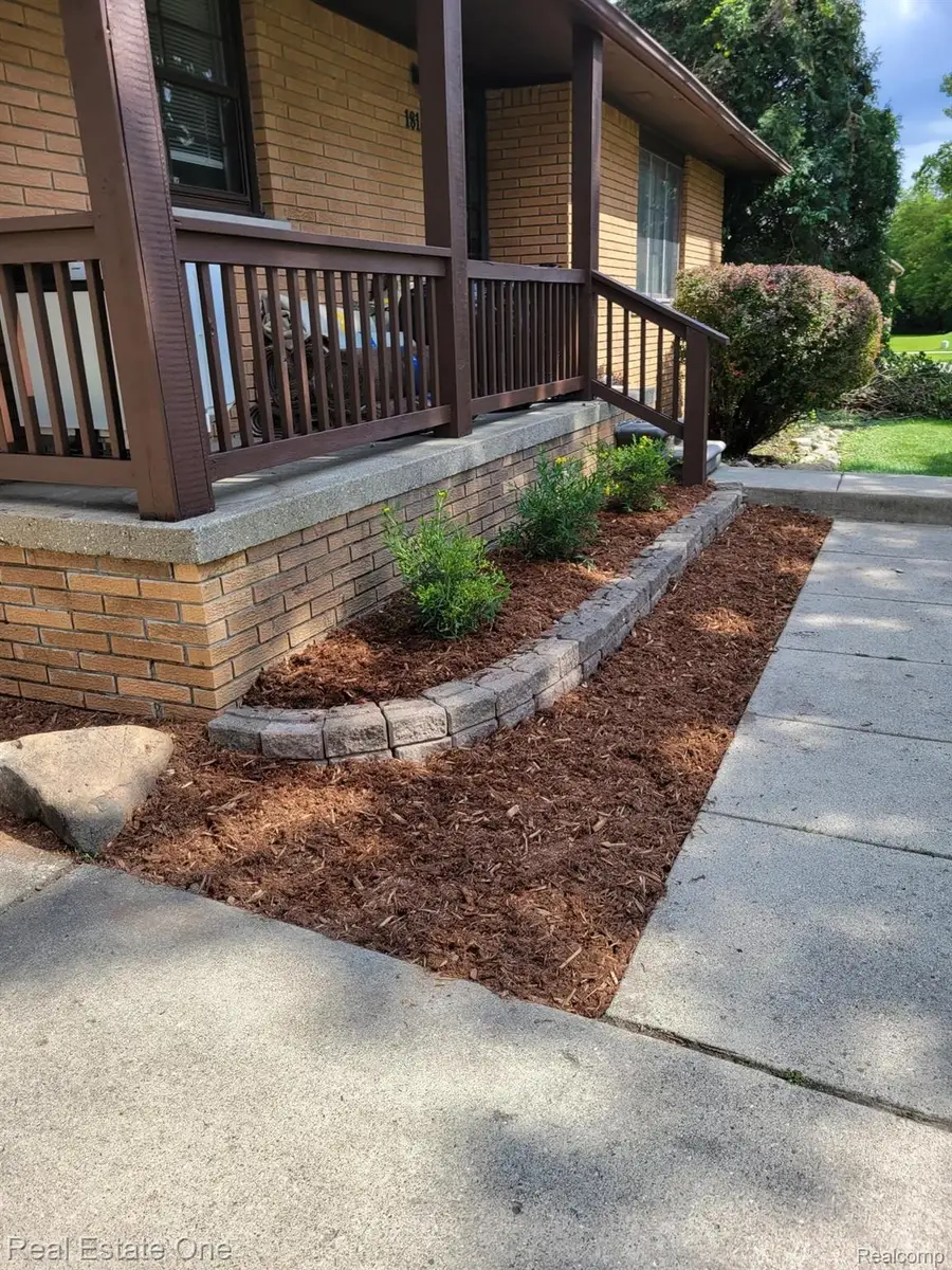 181 Crestfield Avenue, Troy, MI 48085 - #2