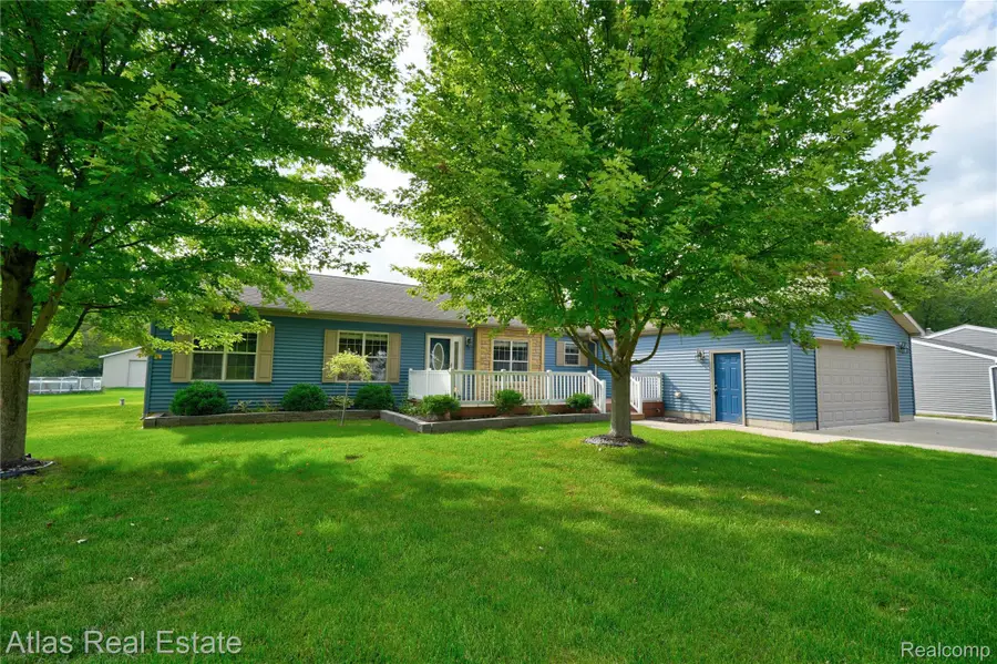 1168 S Vassar Road, Burton, MI 48509 - #3