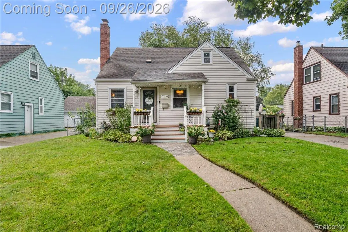 716 Flowerdale Street, Ferndale, MI 48220 - #1