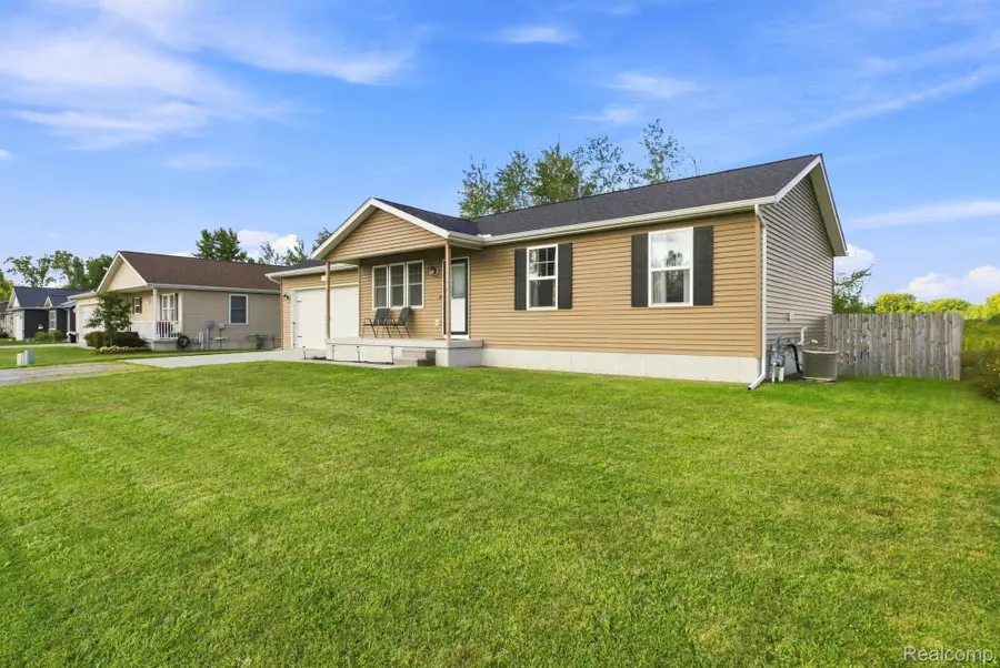 629 Range Road, Kimball, MI 48074 - #3