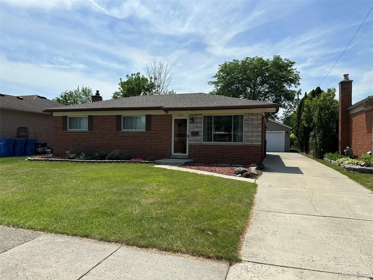 32415 Firwood Drive, Warren, MI 48088 - #1