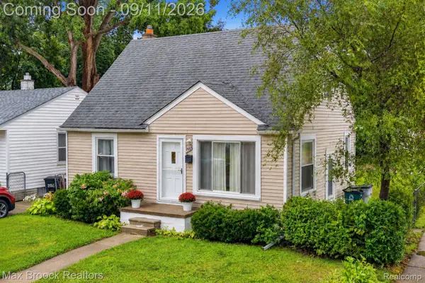 23704 Davey Avenue, HazelPark, MI 48030