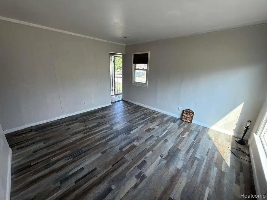 18700 Tireman Street, Detroit, MI 48228 - #3