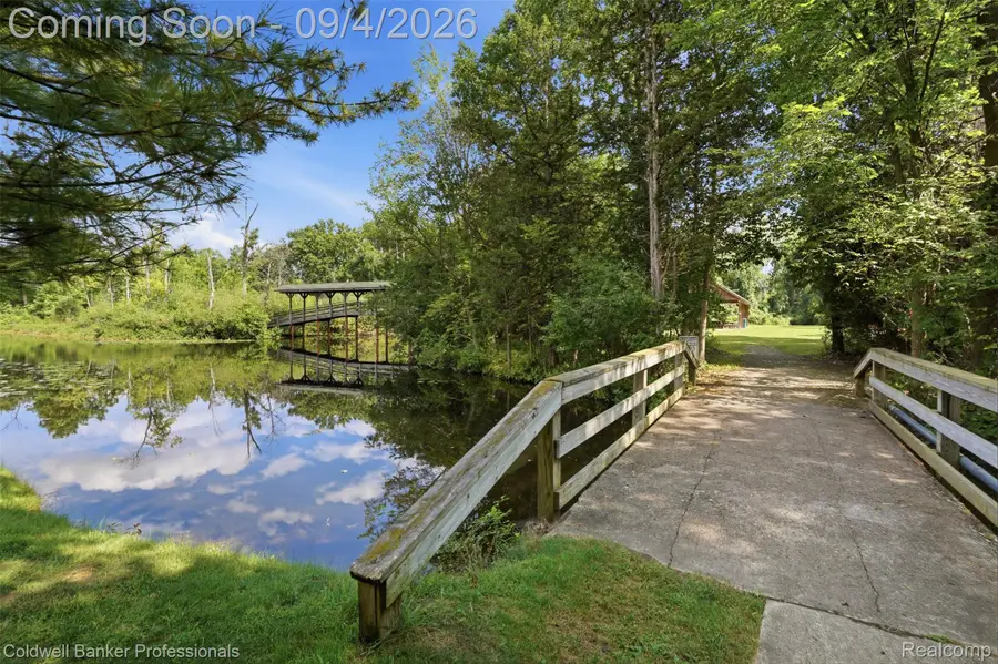 1928 Tranquil Court, Commerce Township, MI 48390 - #2