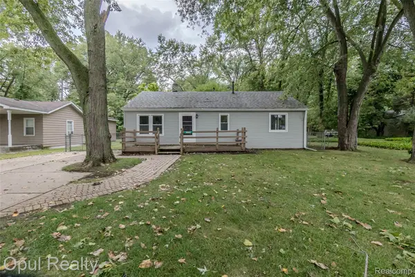 20823 Hugo Street, FarmingtonHills, MI 48336