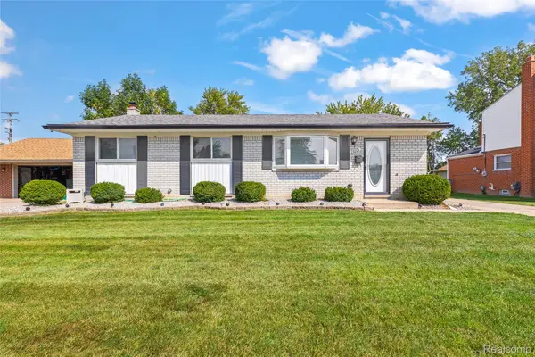 29204 Alvin Street, GardenCity, MI 48135