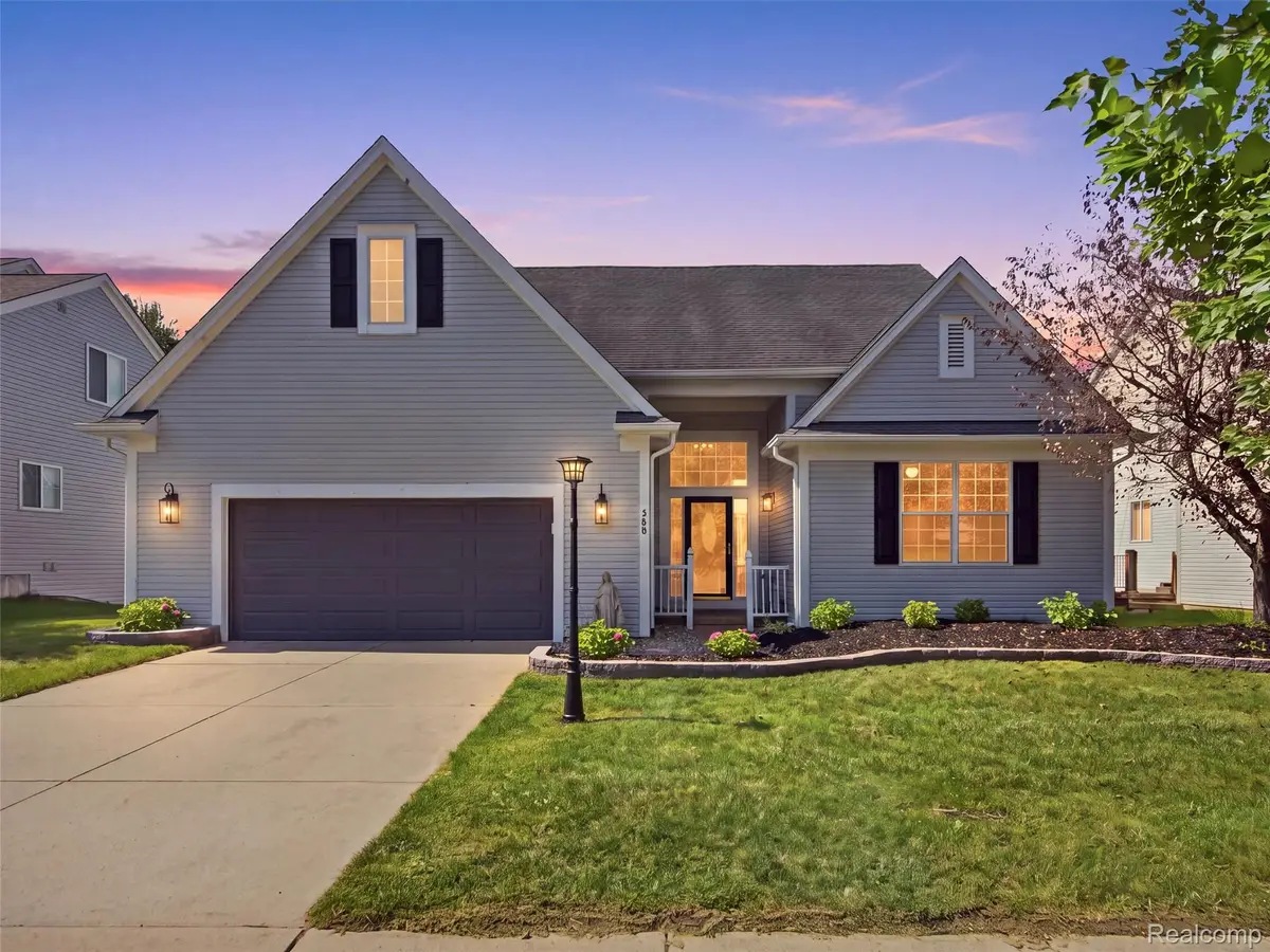 900 Cross Street, Oxford, MI 48371 - #1