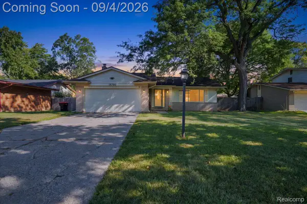 19700 Northbrook Drive, Southfield, MI 48076