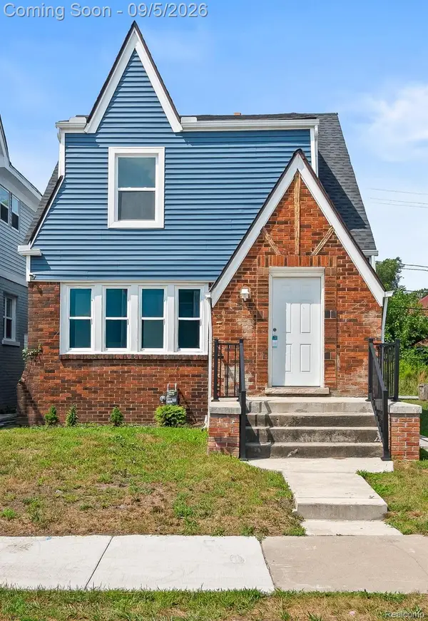 16217 Woodingham Drive, Detroit, MI 48221