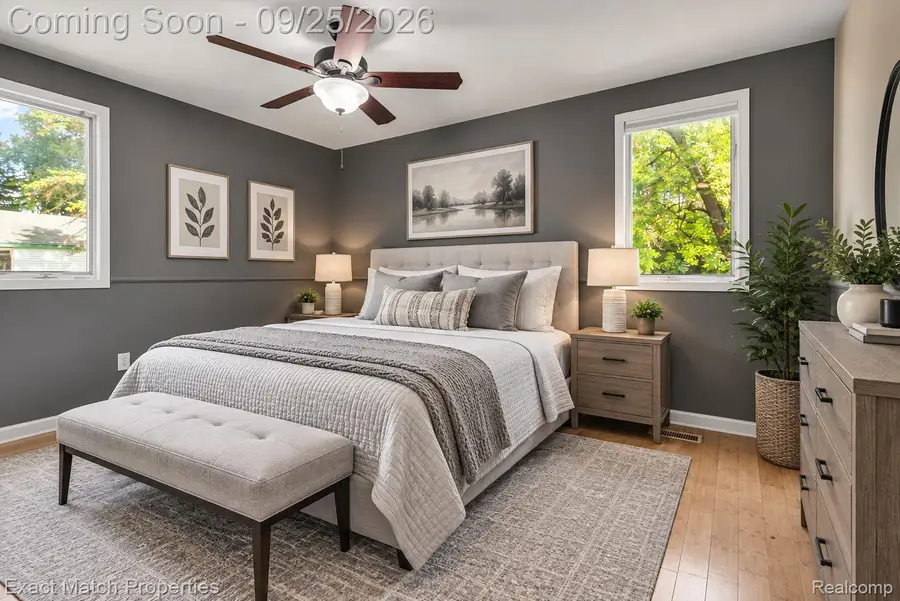 3149 Donley Avenue, Rochester Hills, MI 48309 - #3