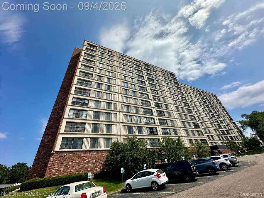 21800 Morley Avenue #808, Dearborn, MI 48124 - #2