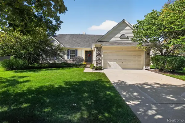 8280 Brewster Lane, Canton, MI 48187
