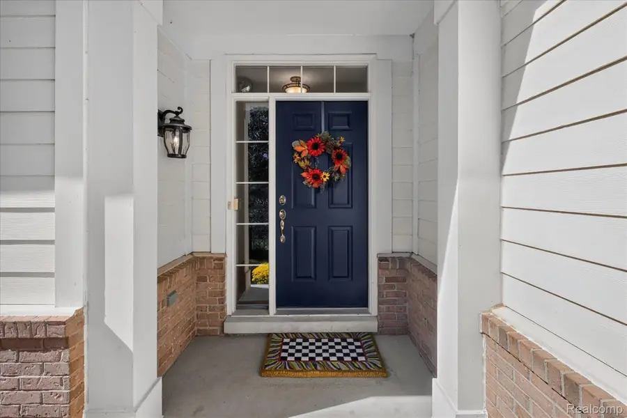 8280 Brewster Lane, Canton, MI 48187 - #2