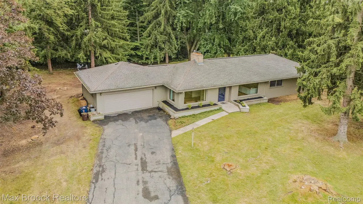 1519 Groton Road, Bloomfield, MI 48302 - #1