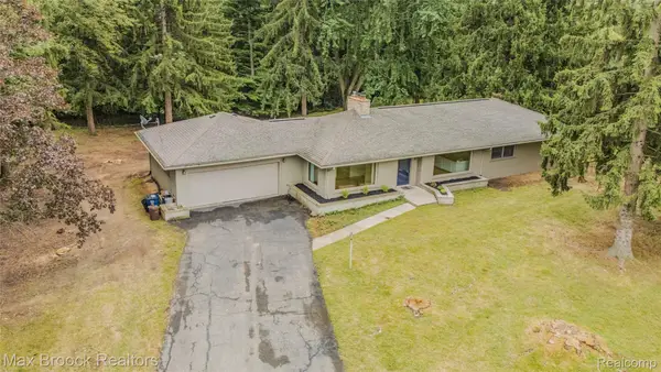 1519 Groton Road, BloomfieldHills, MI 48302