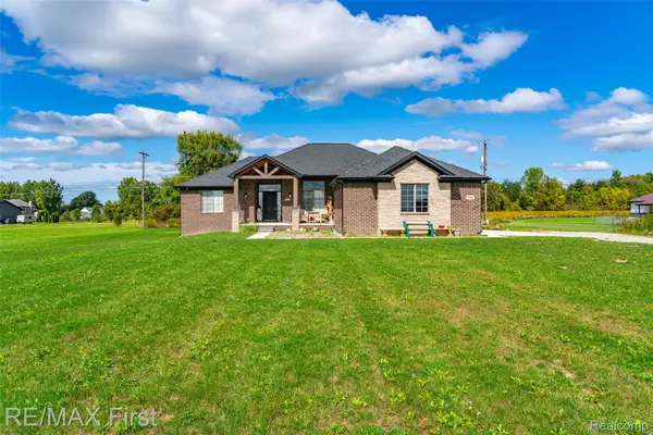 7065 Dryden Road, Almont, MI 48003