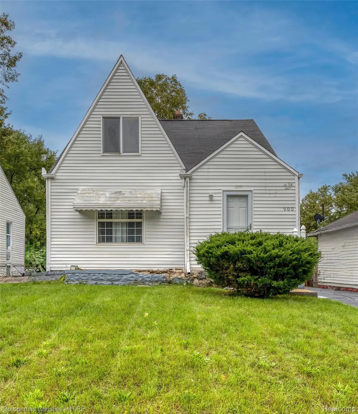 900 Stanley Avenue, Pontiac, MI 48340 - #1