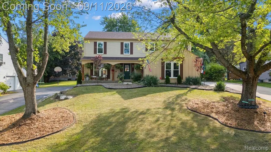 6018 Kingsfield Drive, West Bloomfield, MI 48322 - #2