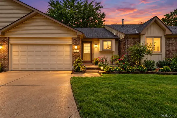 20473 Longwood Drive, ClintonTwp, MI 48038