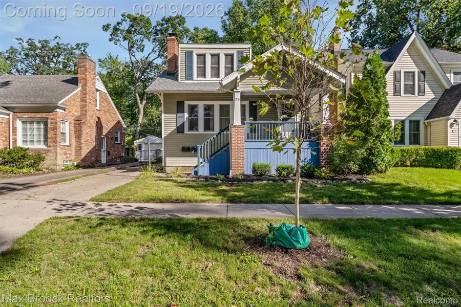 25 Wellesley Drive, Pleasant Ridge, MI 48069 - #2