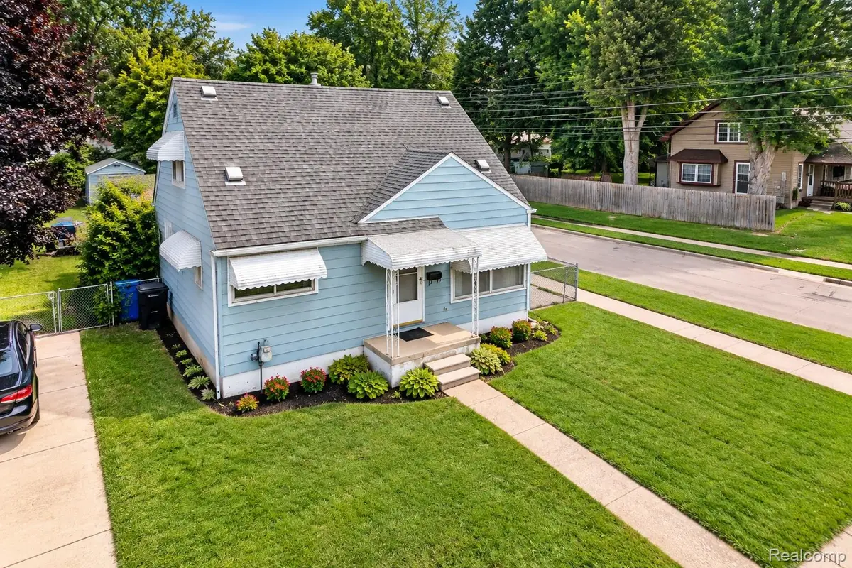 18317 Dalby, Redford, MI 48240 - #1