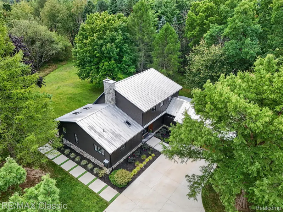 1030 Kurtz Road, Holly, MI 48442 - #2