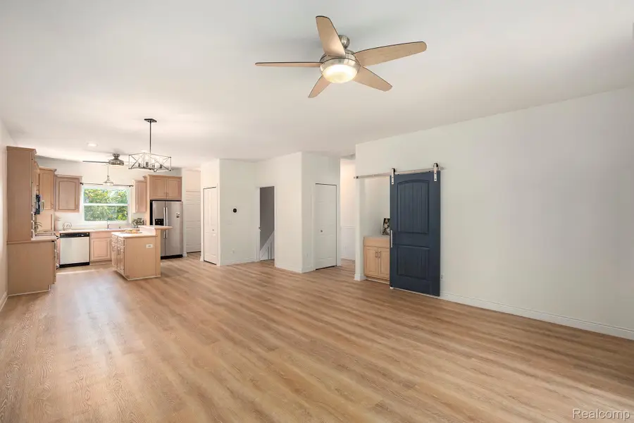 40 Park Island Drive #4, Lake Orion, MI 48362 - #3