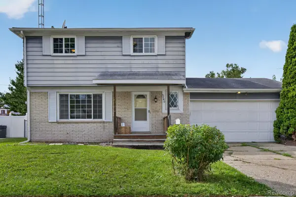 5240 Oakview Drive, SwartzCreek, MI 48473