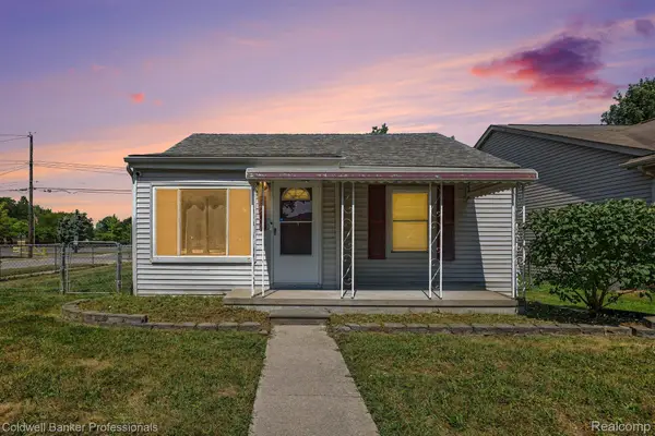 20409 Colman Street, ClintonTwp, MI 48035