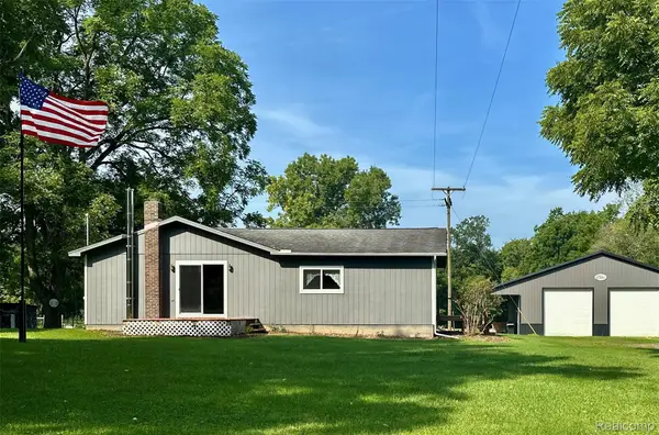 4520 Dutton Road, Gregory, MI 48137