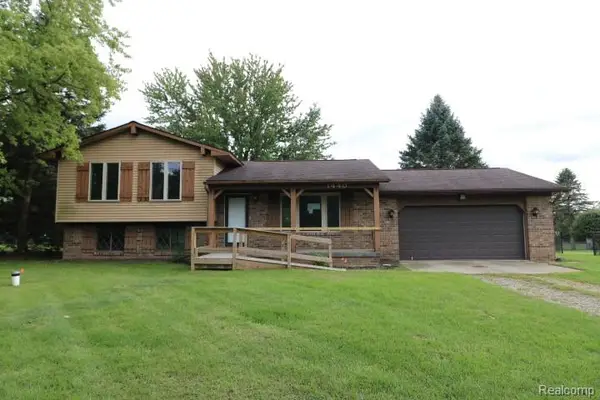 1440 E Sawdust Corners Road, Lapeer, MI 48446