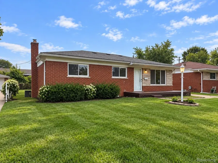 1944 Common Road, Warren, MI 48092 - #3