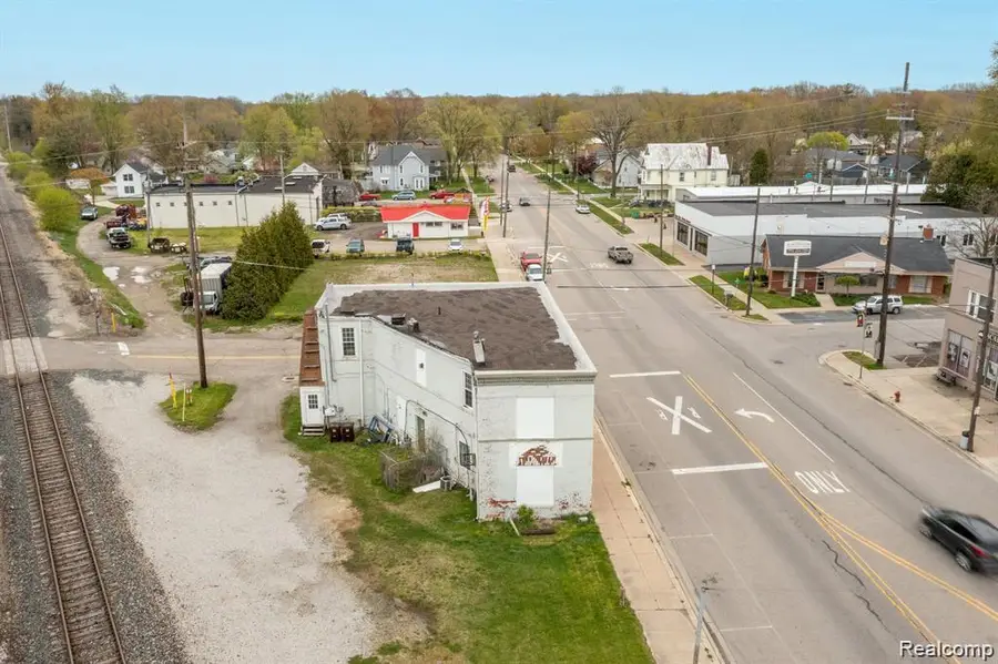 910 Monroe Street, Carleton, MI 48117 - #3