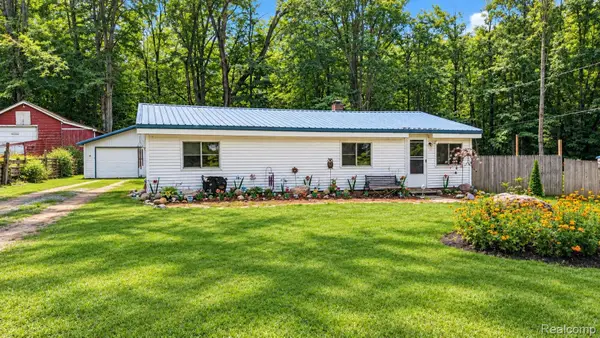 5891 Woodland Drive, Lake, MI 48632