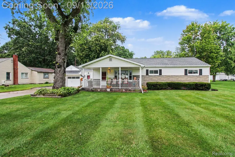 7121 E Carpenter Road, Davison, MI 48423 - #3