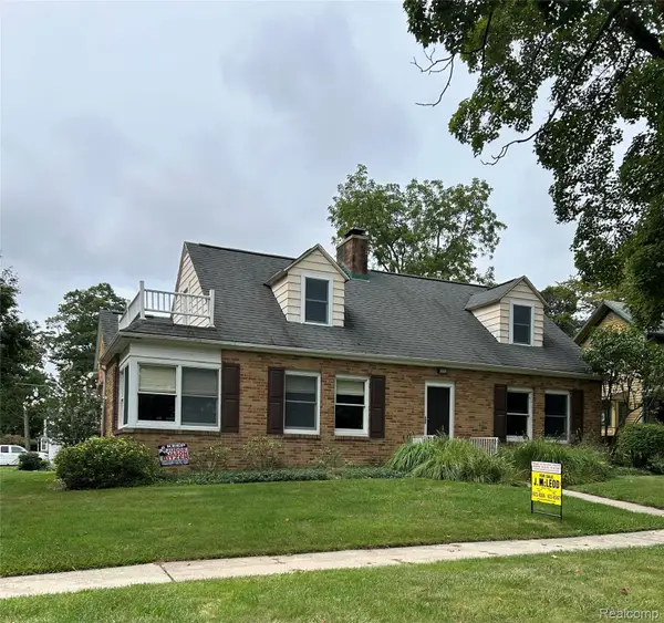 301 W Bush Street, Caro, MI 48723