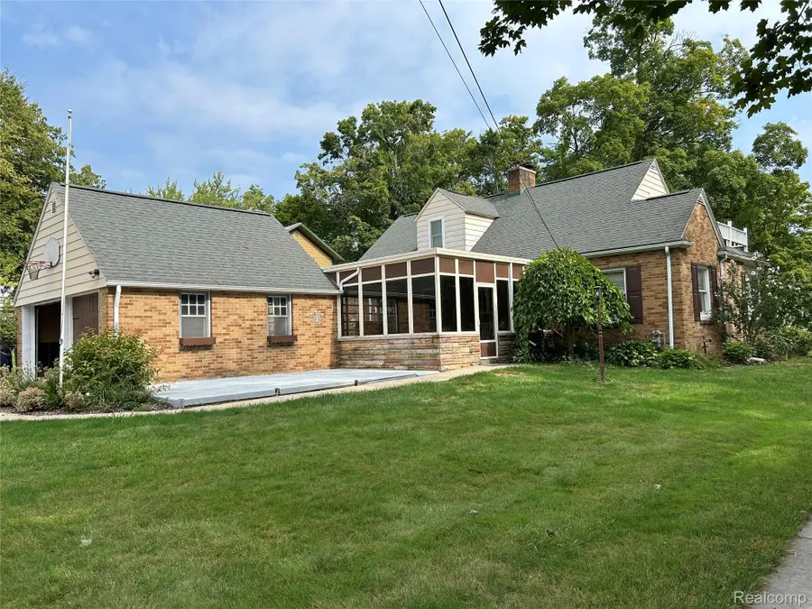 301 W Bush Street, Caro, MI 48723 - #2